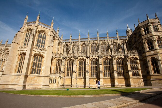 Stonehenge, Windsor Castle, and Bath from London - What the $111.09 price really buys