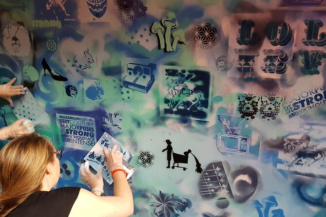 Street Art Tour and Spray Painting Workshop in London - A good choice for families, with one small trade-off
