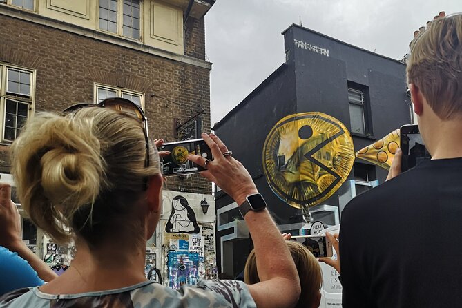 Street Art Walking Tour and Workshop in London - Two hours through Shoreditch and East London