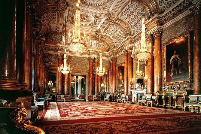 Summer Special: Buckingham Palace & Windsor Castle Tour - The guide question, explained plainly