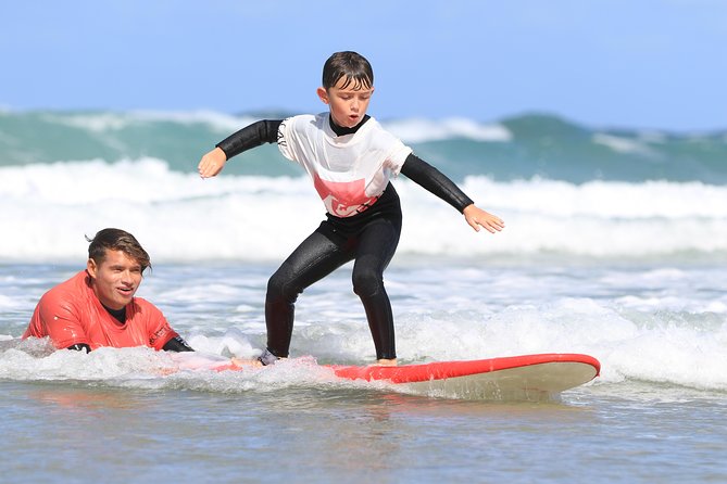 Surf Lesson - Getting fitted for a board and wetsuit