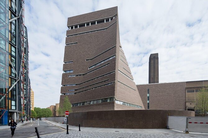 Tate Modern Official Discovery Tour - Practical planning for the morning