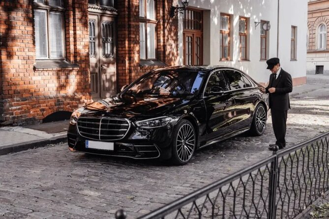 Taxi: Heathrow Airport To or From London - Drivers and service style
