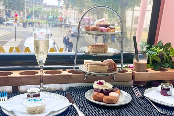 Taylor Swift-Inspired London Afternoon Tea Bus - What you eat during the 90-minute ride