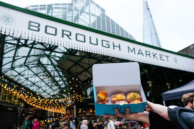 Tea Time & Doughnuts at Borough Market: A Proper London Treat - Tea and browsing at Bird & Blend