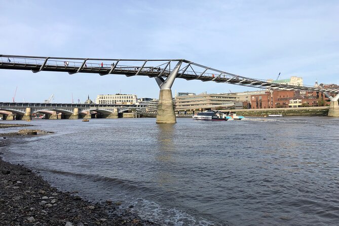 Thames Beachcombing - Making sense of your finds with Robert