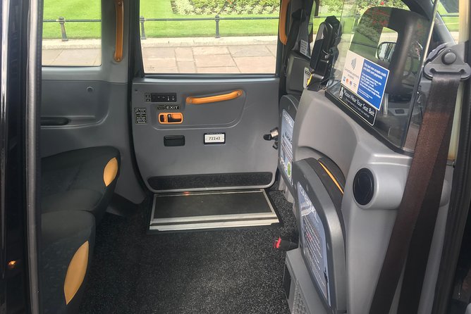 The 6 Hour Private Iconic Black Cab Sightseeing Tour - The guide makes or breaks the day