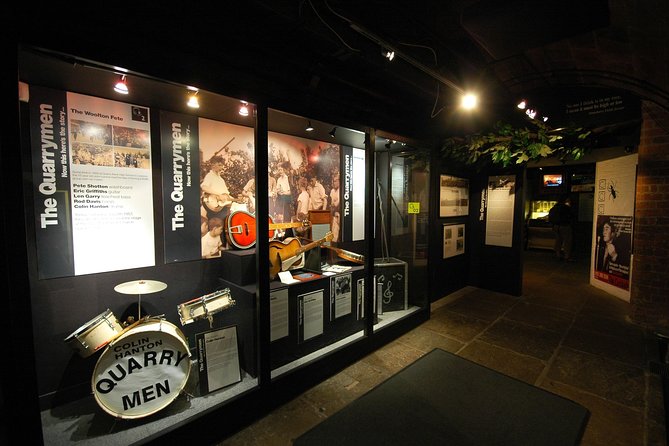 The Beatles & Liverpool Magical Mystery Tour from London - The early London start and the train north