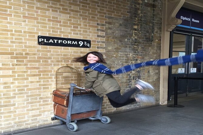 The Best Harry Potter Tour & The London Dungeons - Westminster shows the films in a real London setting