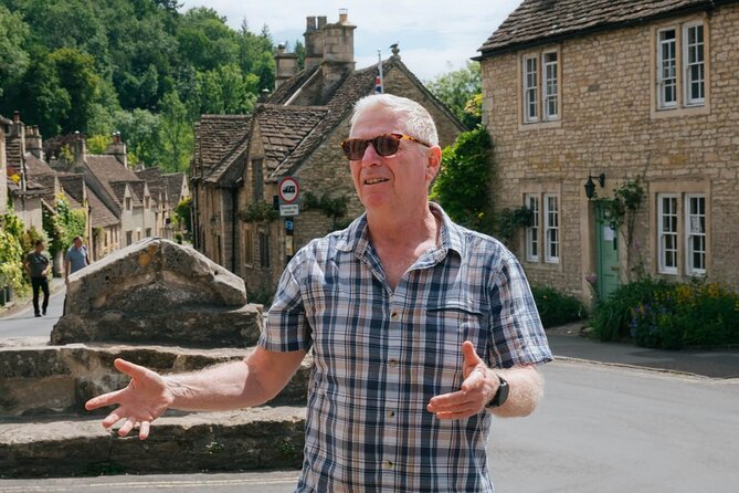 The 'Hidden Cotswolds' Shared Tour from Bath for 2-8 people - Guides who shape the day