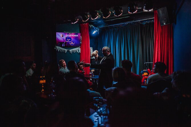 The House Magicians Comedy & Magic Show at Smoke & Mirrors Friday 8pm - The close-up magic at the entrance