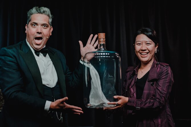 The House Magicians Comedy & Magic Show at Smoke & Mirrors Friday 8pm - Arriving before the 8pm performance