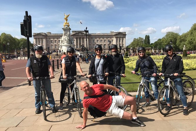 The London Landmarks, 3.5 hour Afternoon tour - Trafalgar Square and the Duke of Wellington