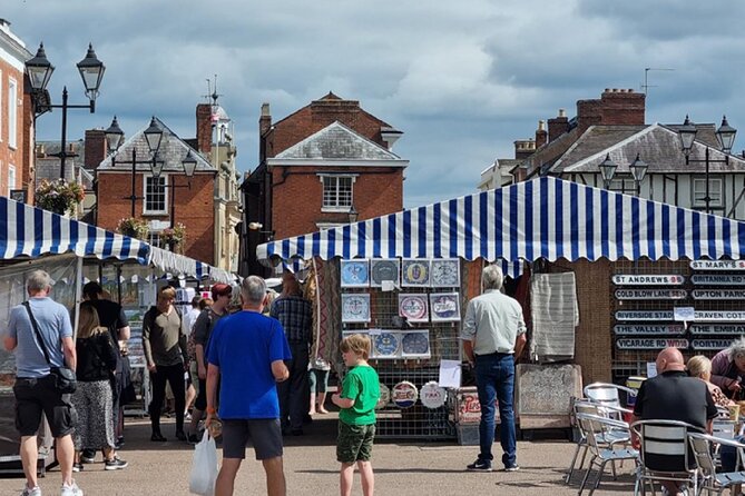 The Slow Food Capital of England: A Self-Guided Tour in Ludlow - Ludlow Castle is the right place to begin