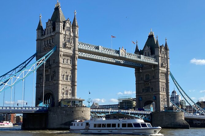 The Tower of London - Small Group Tour with a Local Expert - The Crown Jewels: the main visual payoff