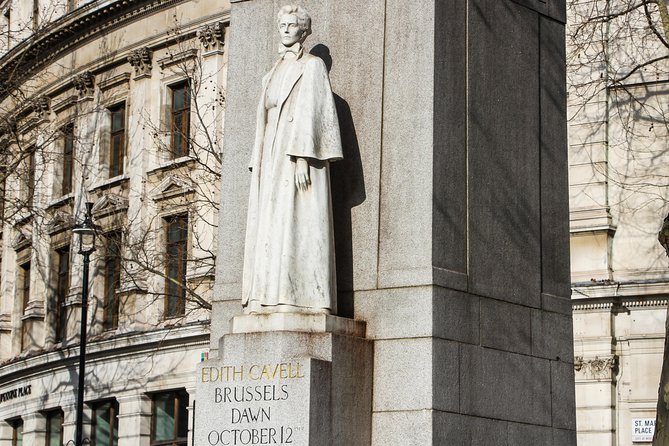 The women of London - Downing Street and the Women of World War II Memorial