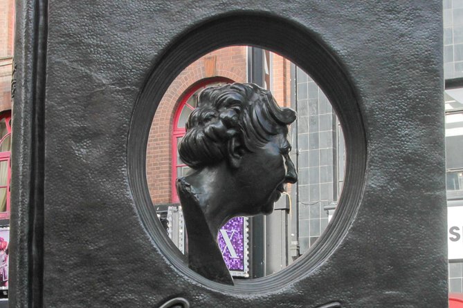 The women of London - Edith Cavell Memorial and the cost of service