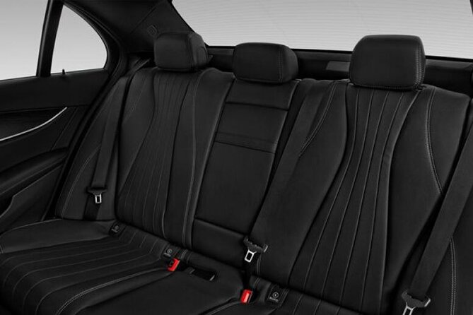 Transfer from Heathrow Airport LHR to Central London by Sedan - Cancellation and booking details