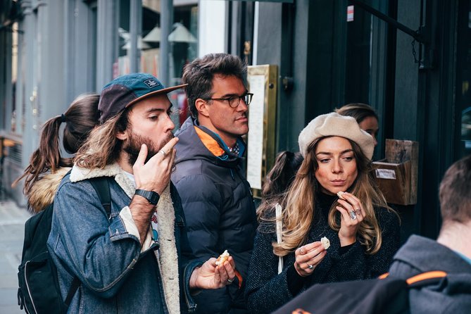 Ultimate London Cheese Crawl : Guided Food Tour - A cheese crawl with London between the bites