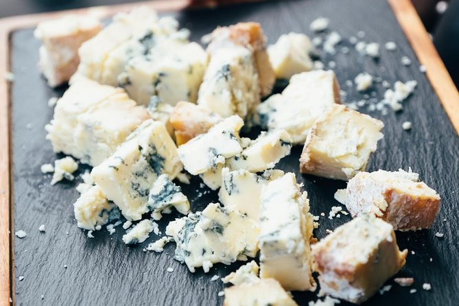 Ultimate London Cheese Crawl : Guided Food Tour - Cheese, snacks, and a light lunch
