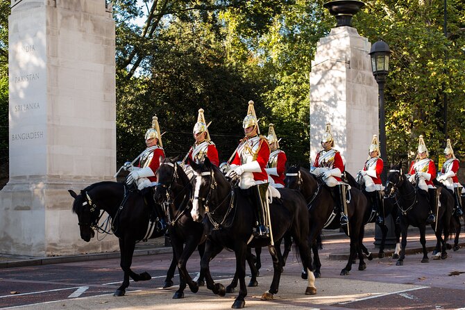 Unforgettable London: Bespoke 9-Hour Walking Private Tour - Westminster, Big Ben, and the London Eye