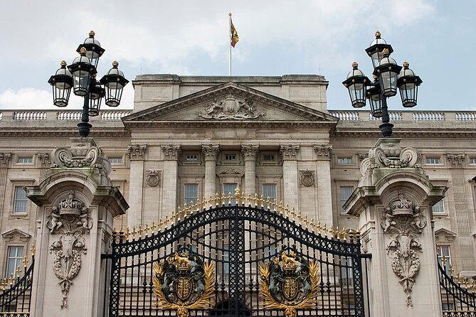 Unforgettable London: Bespoke 9-Hour Walking Private Tour - Walking, transport, and the nine-hour pace