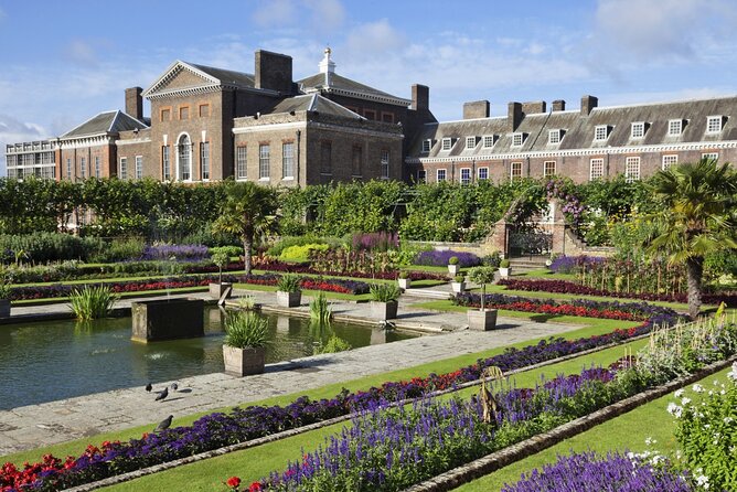 VIP Kensington Palace Gardens Tour & Royal Tea Crown Experience - Who should book this royal tea experience?