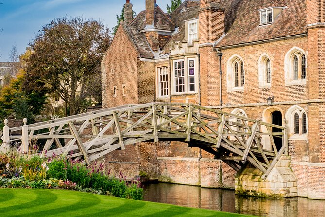 Walking Tour of Cambridge - Timing, Meeting Points, and Pace