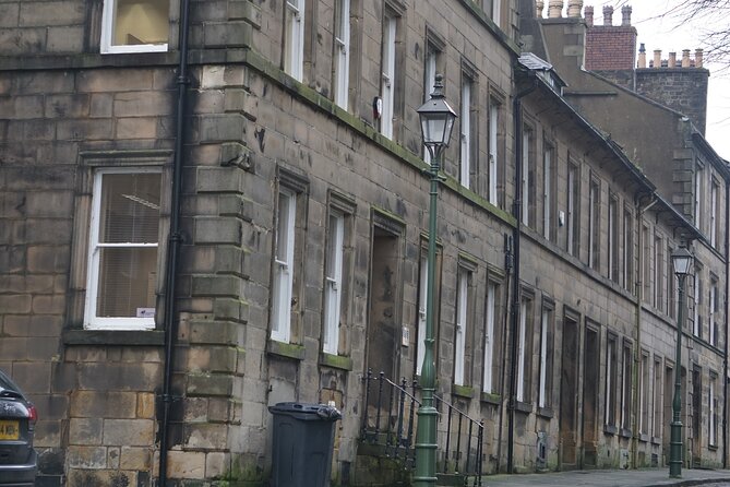 Walking tour of Lancaster - Execution Slavery Industry - Market Street and two royal stories three centuries apart