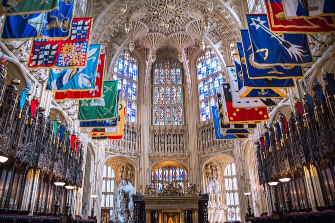 Walking Tour of London Westminster Abbey, Big Ben, Buckingham - Buckingham Palace is an exterior photo stop