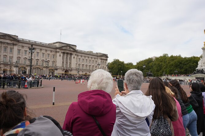 Westminster Abbey, Big Ben, Buckingham Guided Tour of London - Parliament Square and the view of Big Ben