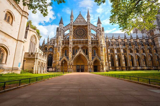 Westminster Abbey Tour with Guard Change & Big Ben - The Queen’s Diamond Jubilee Galleries are worth the climb