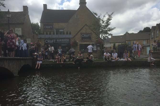 Whisky and Gin Private Tour in the Cotswolds with Driver Guide - What the private vehicle adds