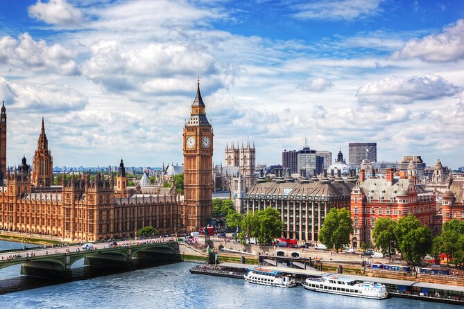 World War II History in London Private Guided Tour - London’s war story begins at Waterloo Place