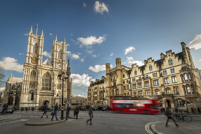 WW2 London Walking Tour & Churchill War Rooms Entrance Ticket - Westminster Abbey, Parliament, and Big Ben