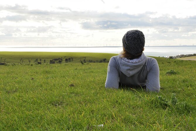 Yoga & Soundbath in Nature near Brighton - The soundbath with Georgeana