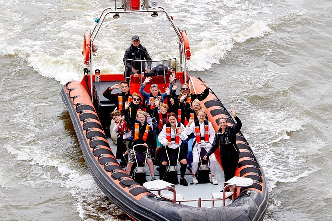 Your Own Boat! - Leaving Tower Bridge Quay at St Katharine’s Way
